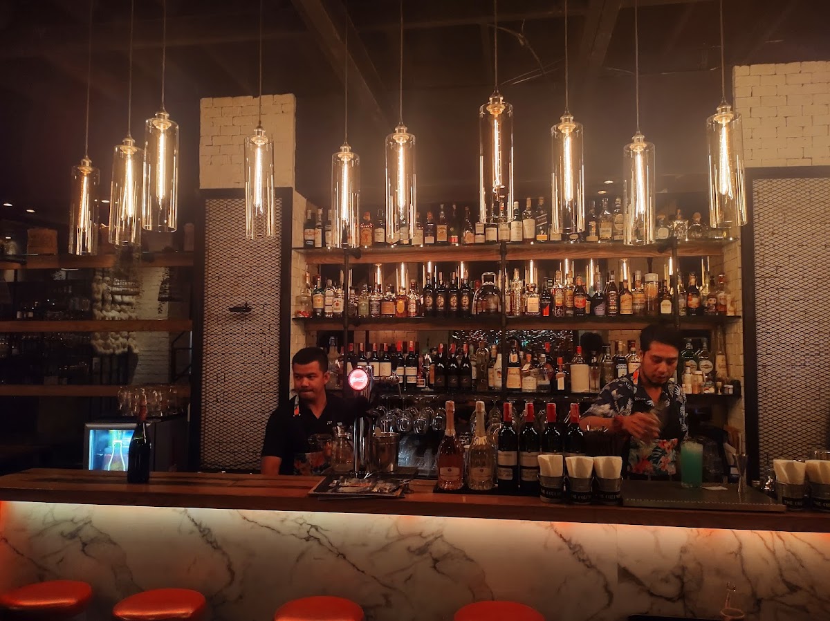 Live performance at The Column